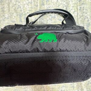 Cali Crusher 100% Smell Proof Duffle Bag w/Combo Lock Green Brand New